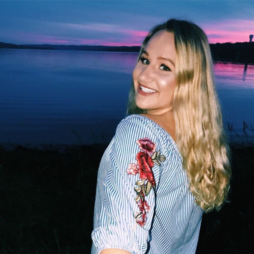 Meet your Posher, Paige